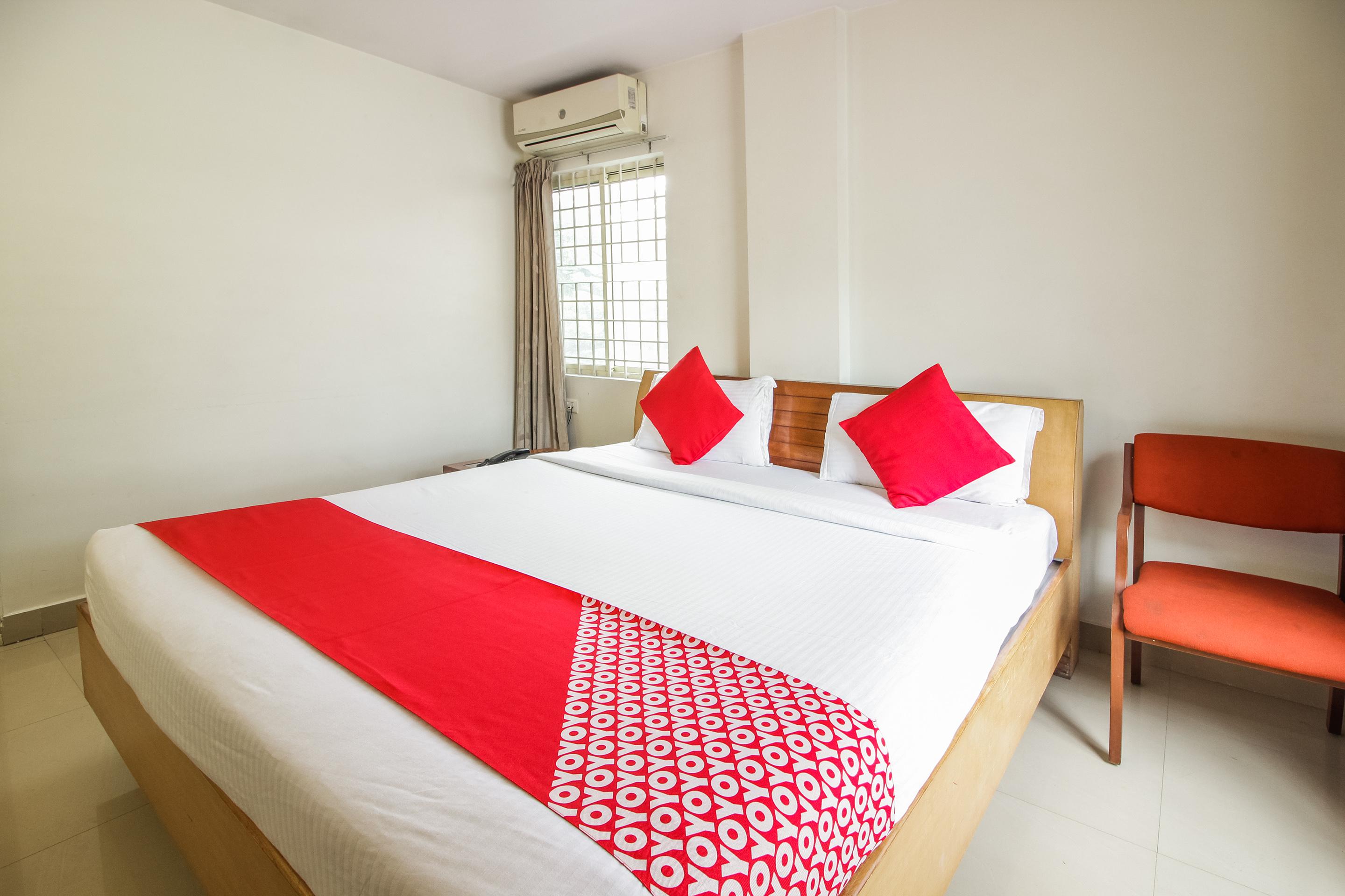 Hotel White Parrot Mysore Exterior photo