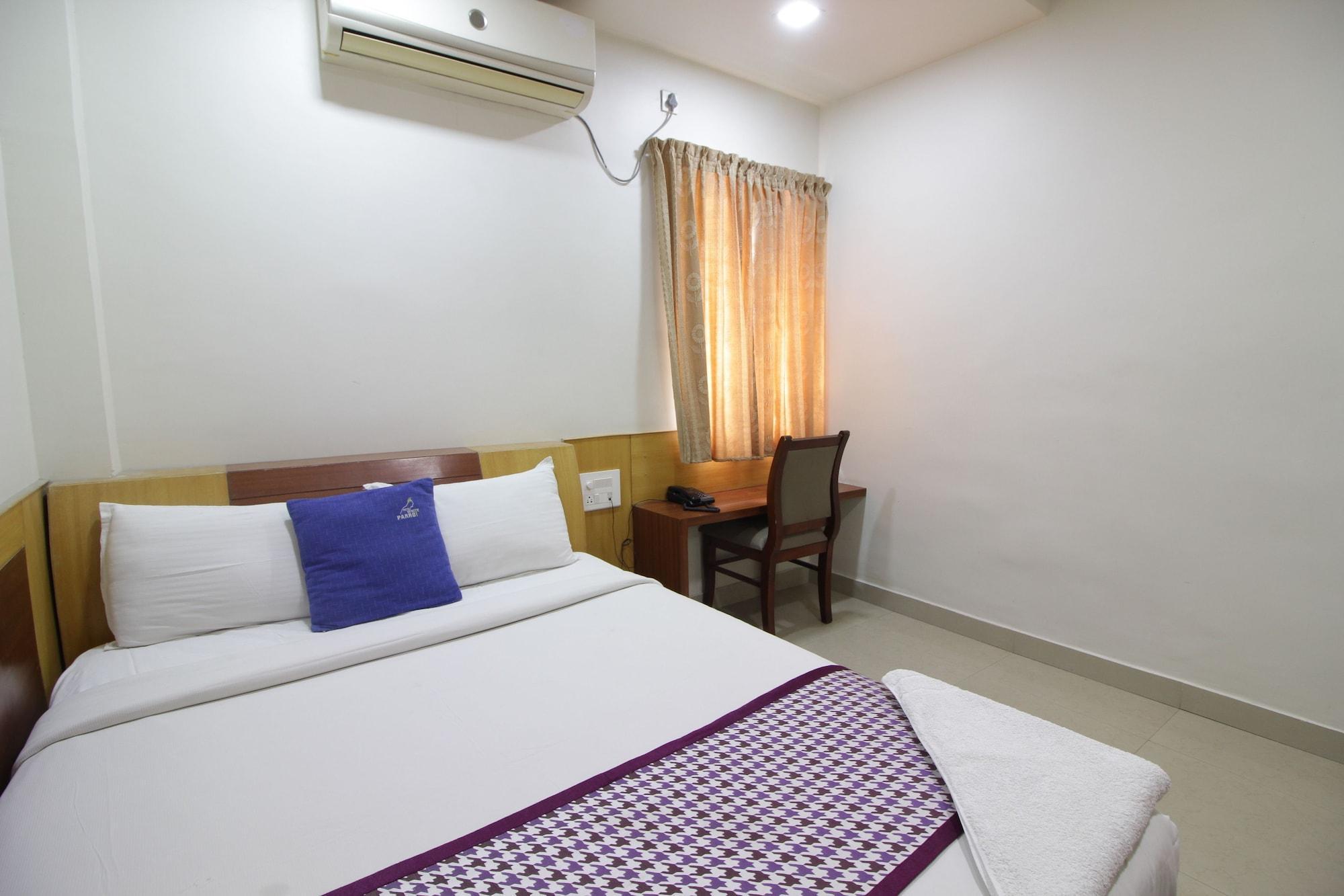Hotel White Parrot Mysore Exterior photo