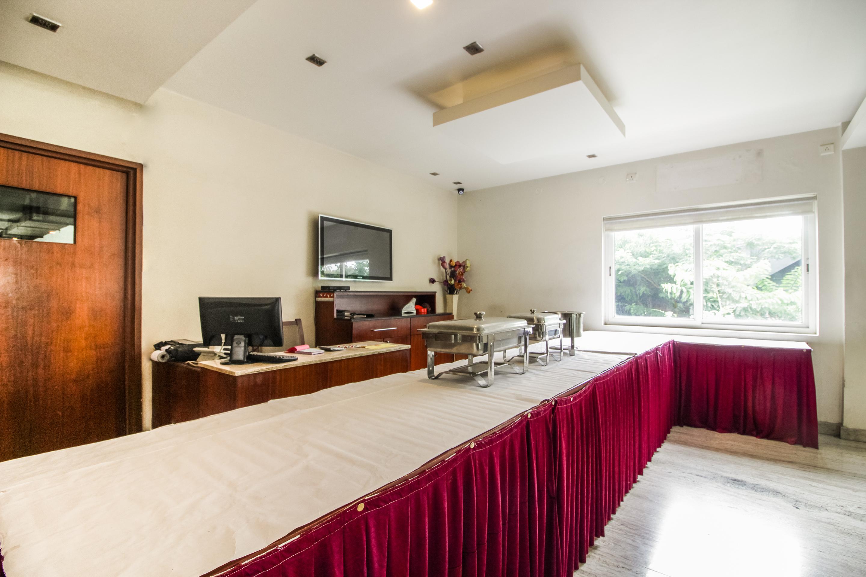 Hotel White Parrot Mysore Exterior photo